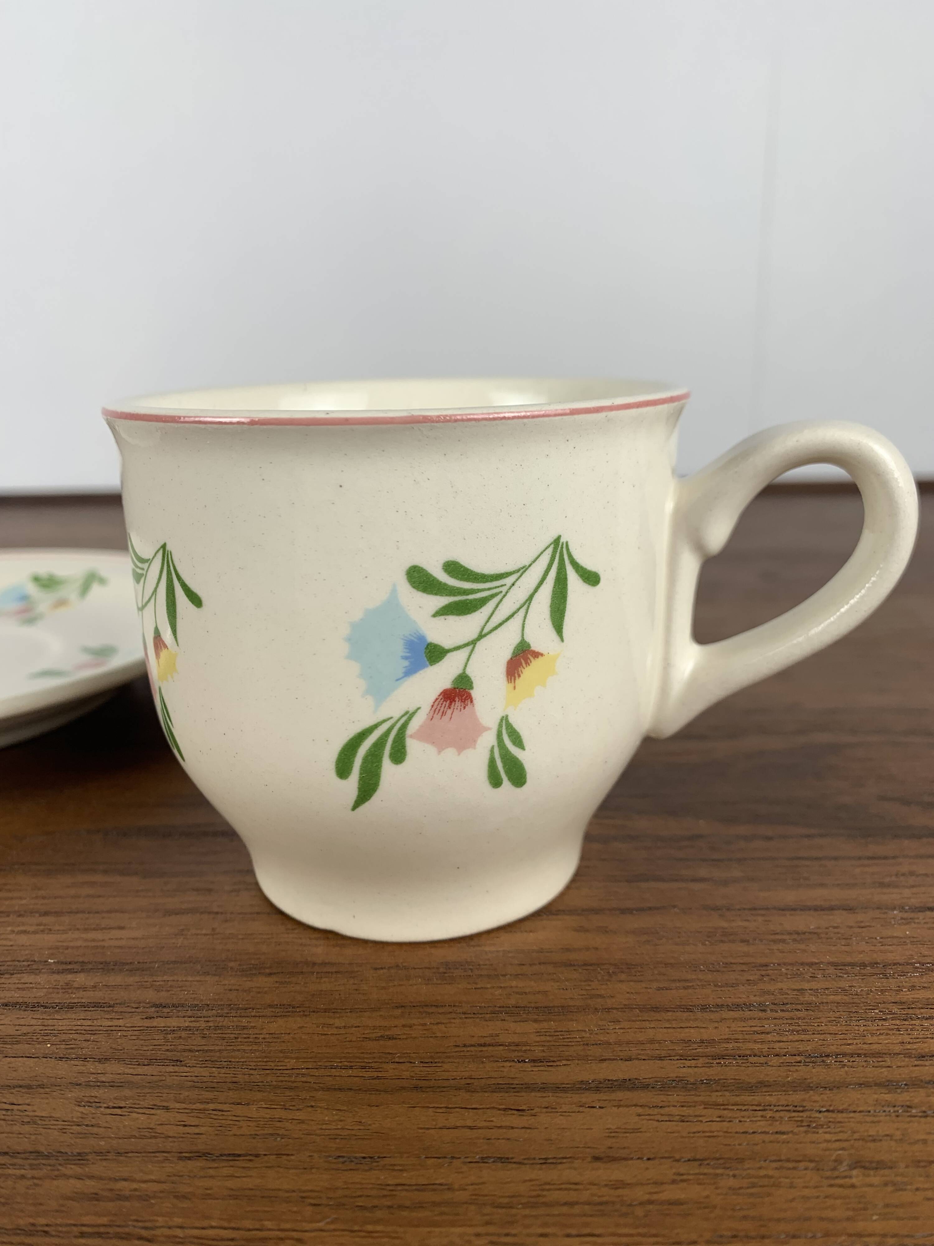 Set of 6 vintage cups + saucers, flower pattern, Germany