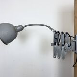 Applique murale industrielle grise en forme de ciseaux, Elektroinstala, années 1960