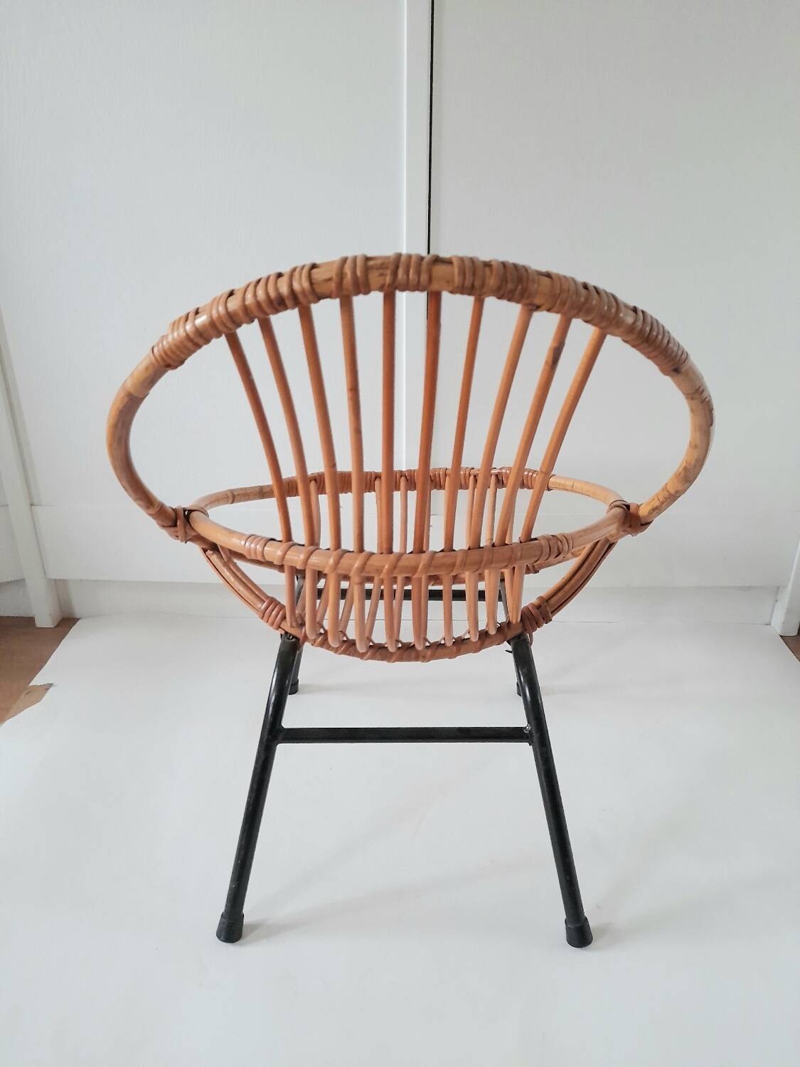 Rattan children's armchair