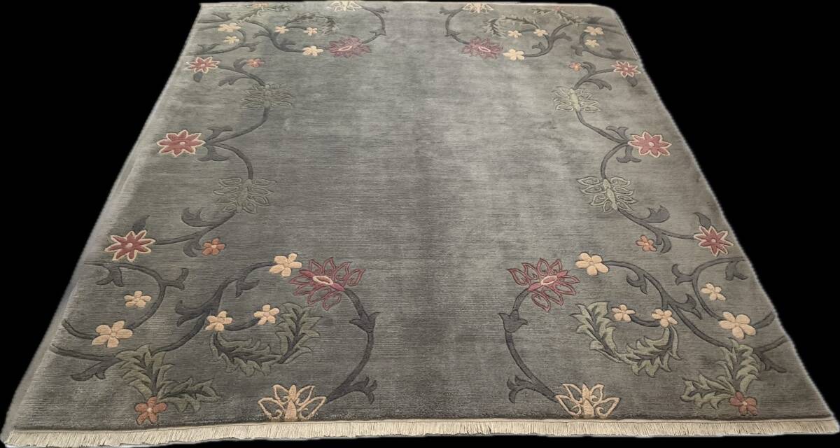 Nepalese floral carpet 245x245 cm