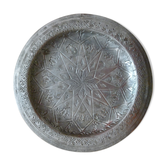 Eastern plate silver metal