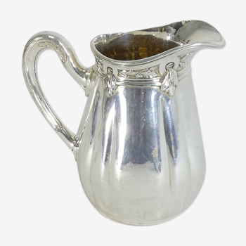 Pot a milk gallia in silver metal