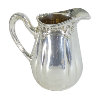 Pot a milk gallia in silver metal