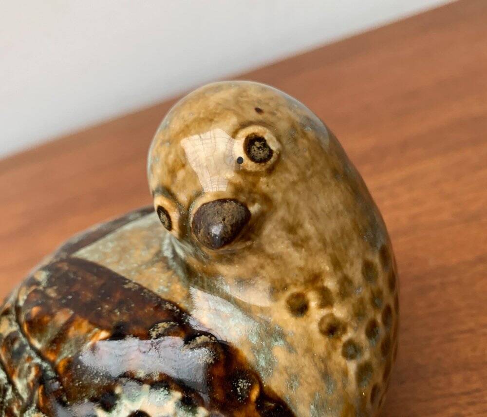 Bird sculpture in Danish studio pottery from the mid-century by Søholm, 1960s.