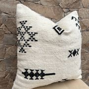 Berber cushion