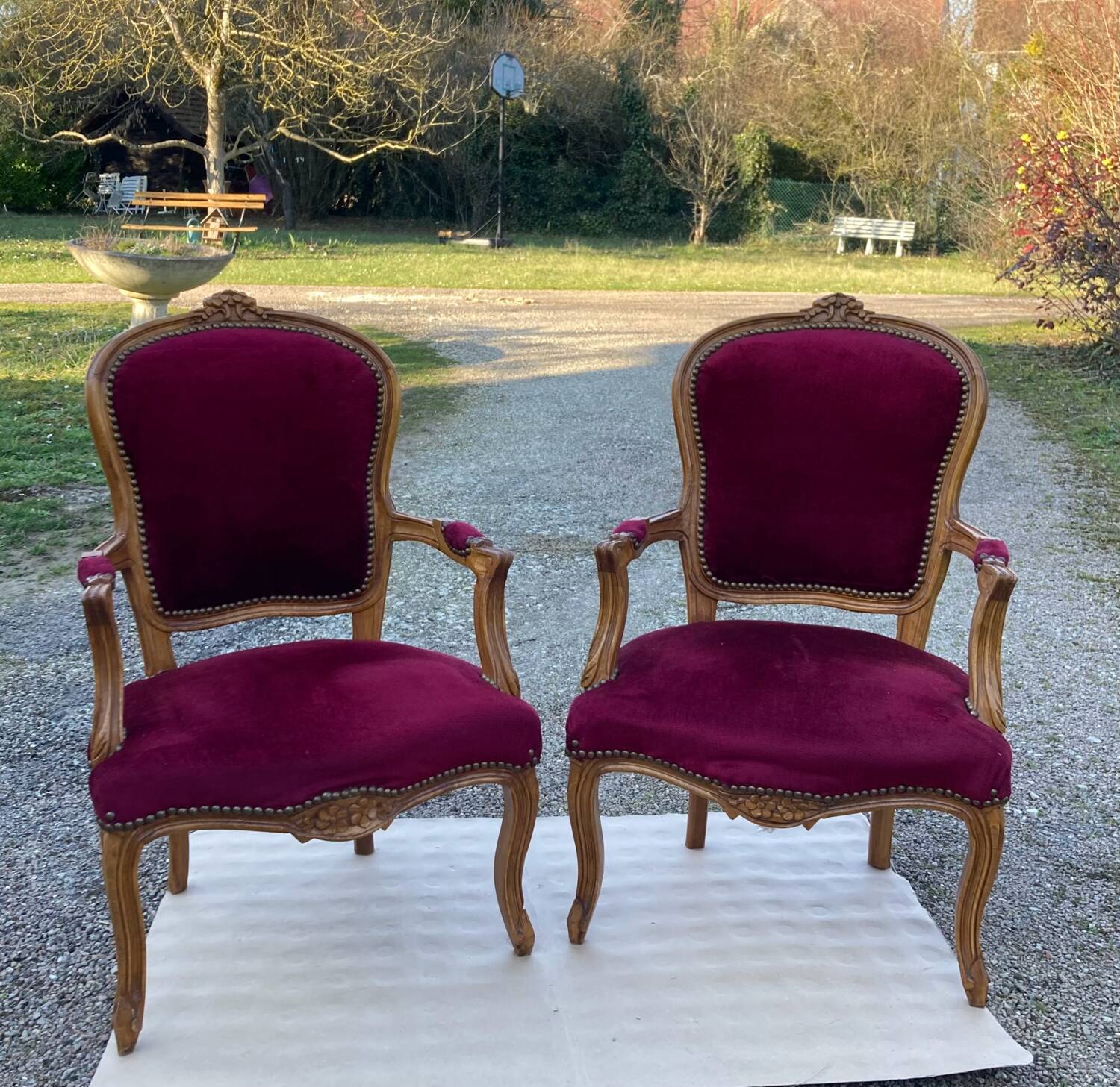 Louis XV armchairs in solid wood, 20th century