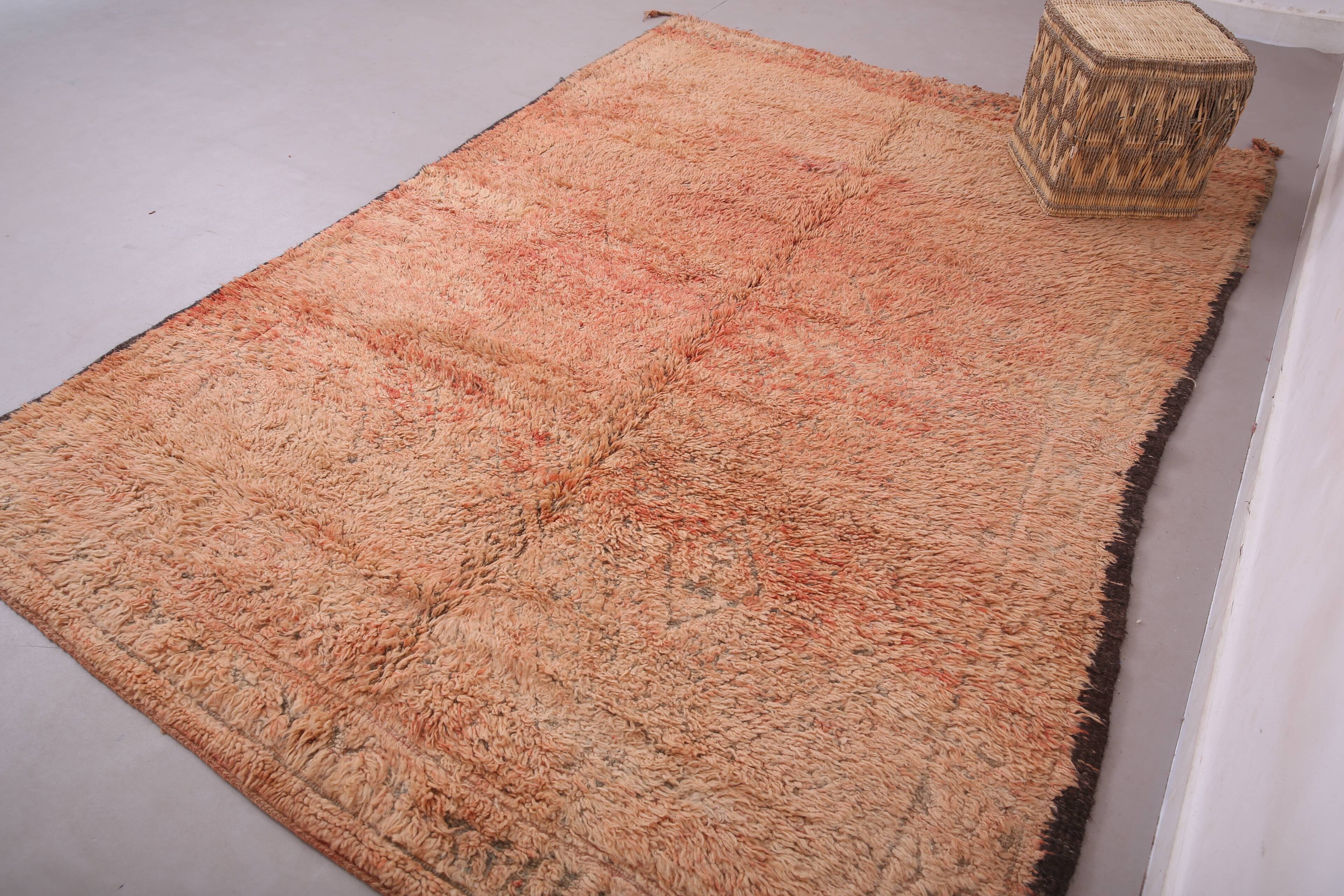 Peach Vintage Moroccan Rug 183 x 274 cm, Berber Wool Rug, Bohemian Rug