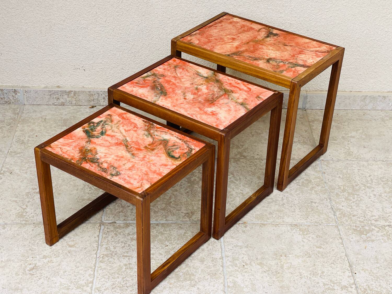 1960 marble nesting coffee table