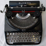 Olivetti portable typewriter model "Ico" 30s