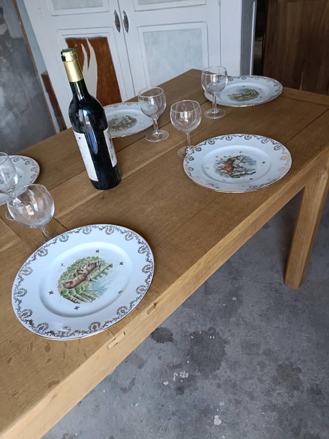Farmhouse table