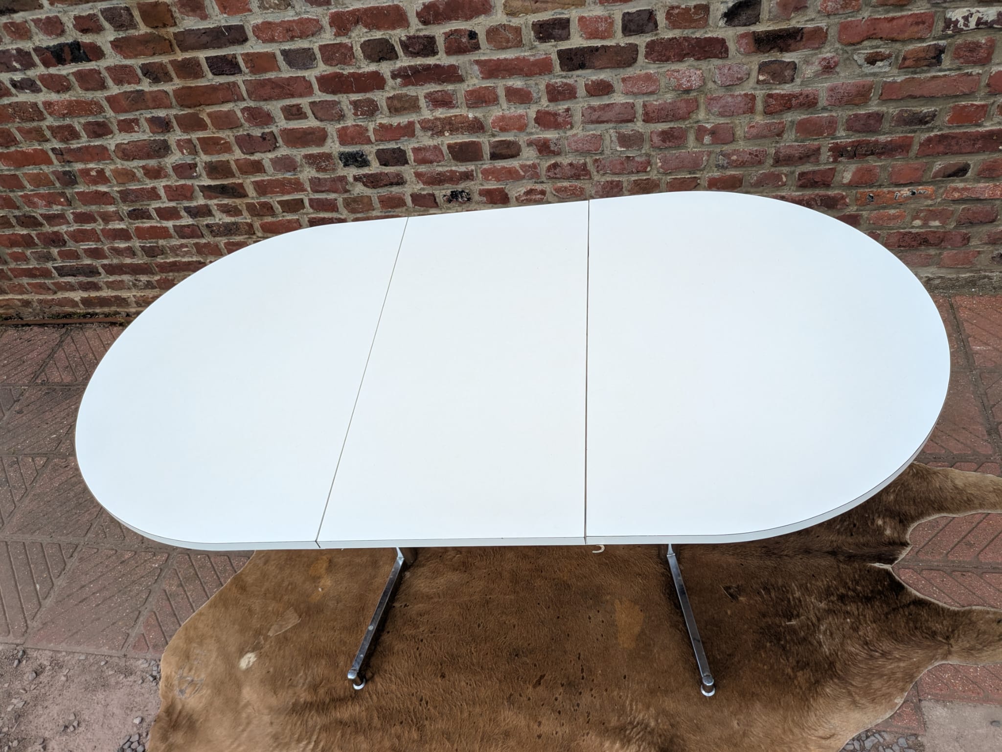 Table ronde extensible