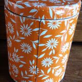 Box orange round