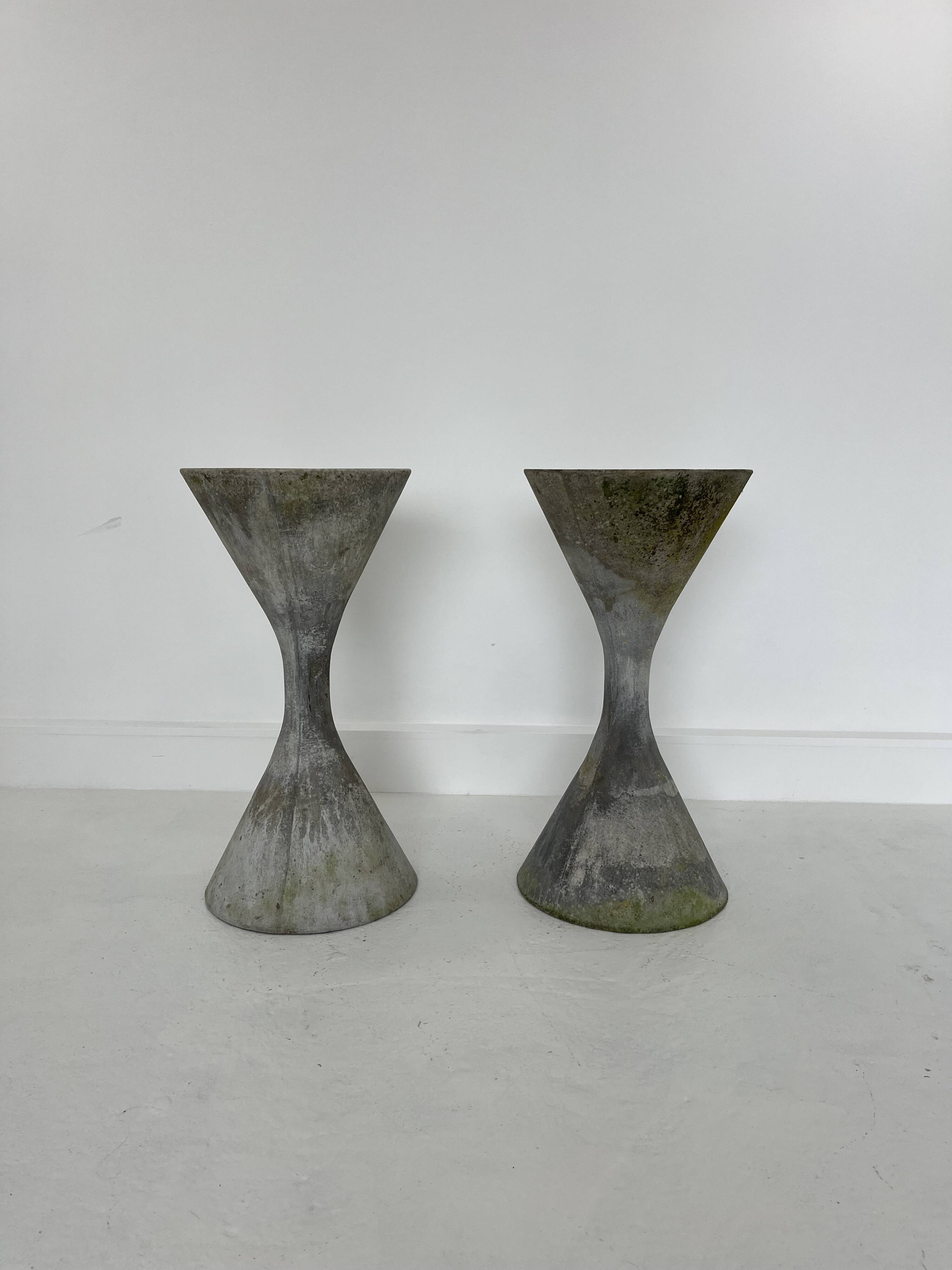 planters design Anton Bee assisted by Guhl edition Eternit 1958 set of 2