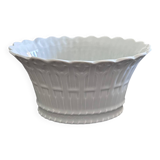 Porcelain basket-style planter