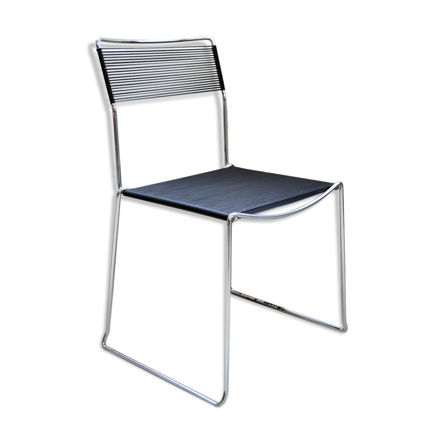 Chair black scoubidou design