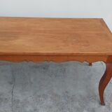 Table de ferme style Louis XV en merisier