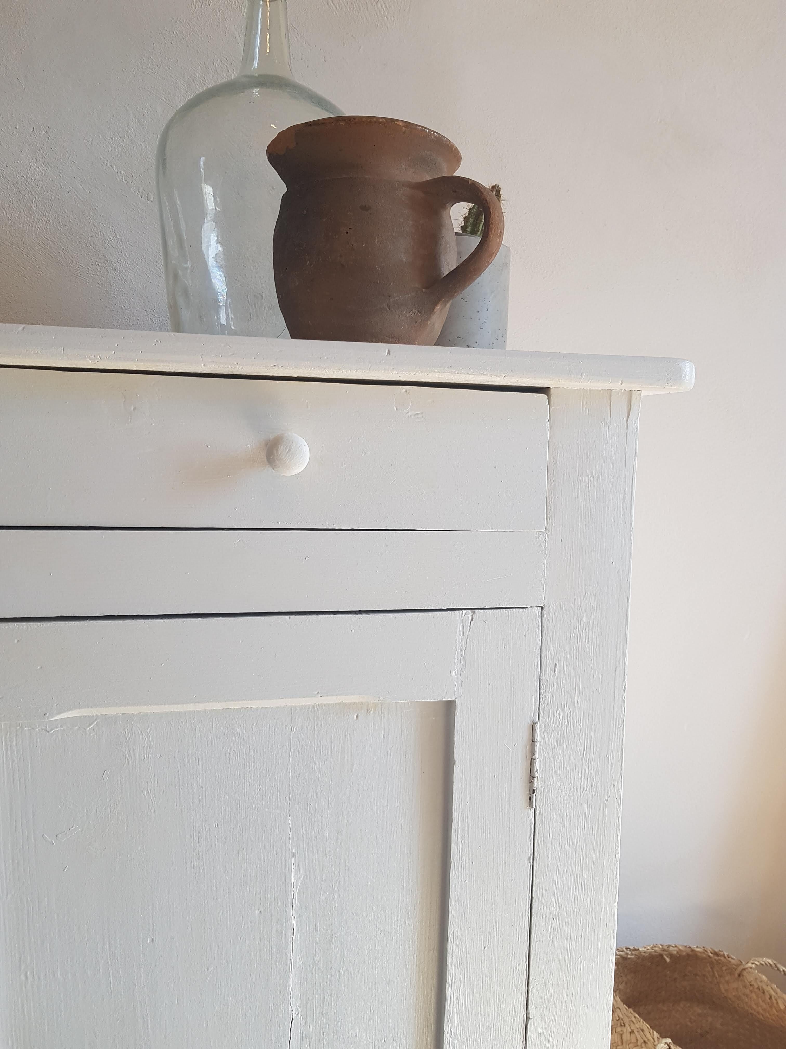 Old white Parisian buffet