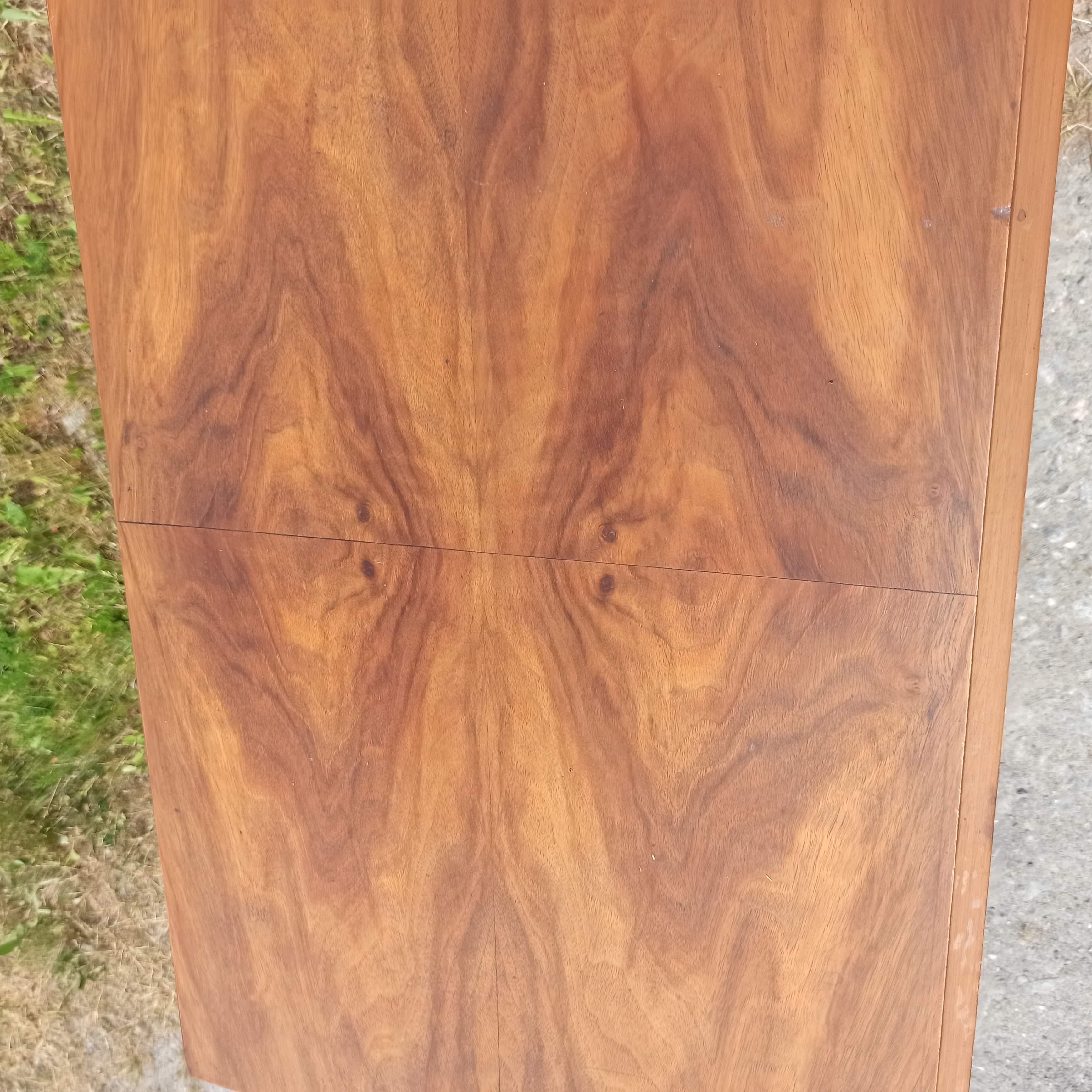Bureau table des années 50 Art Déco tiroir en façade