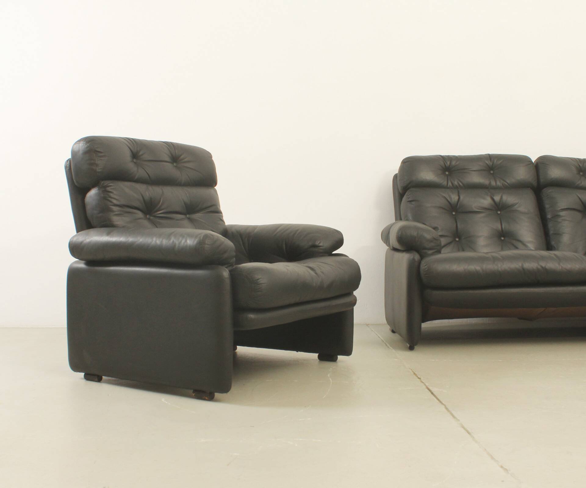 Pair of Coronado armchairs by Tobia Scarpa for B & B, Italy, 1966.