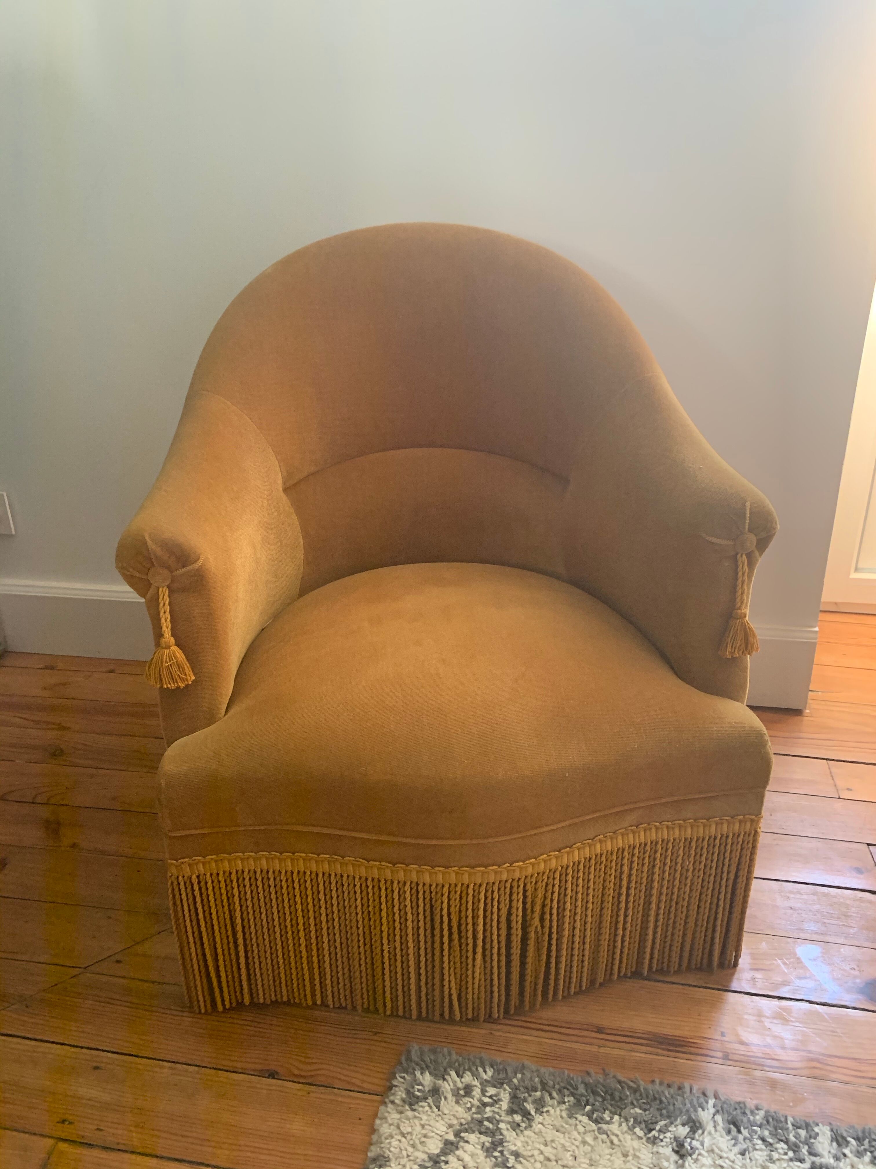 Mustard yellow toad chair