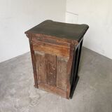 Commode XIXème pin noirci sculpté