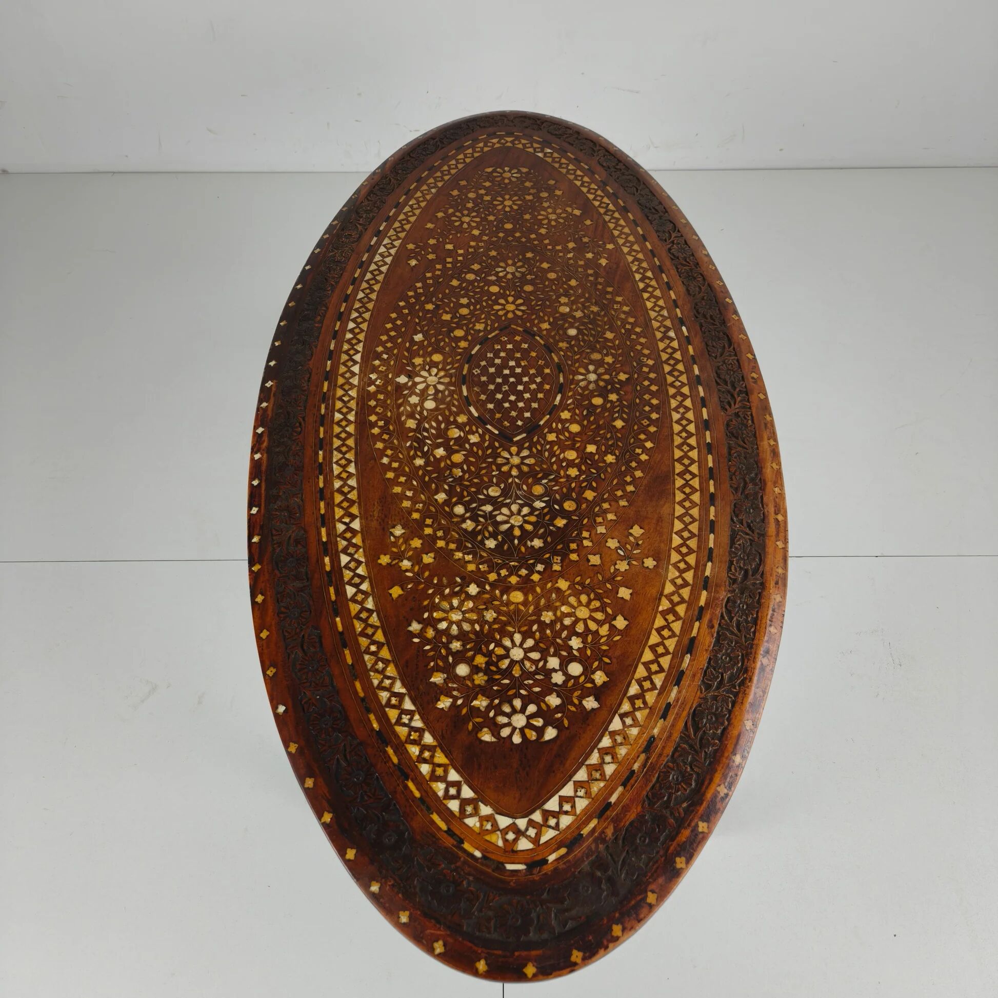 20th century Anglo-Indian inlaid bone coffee table