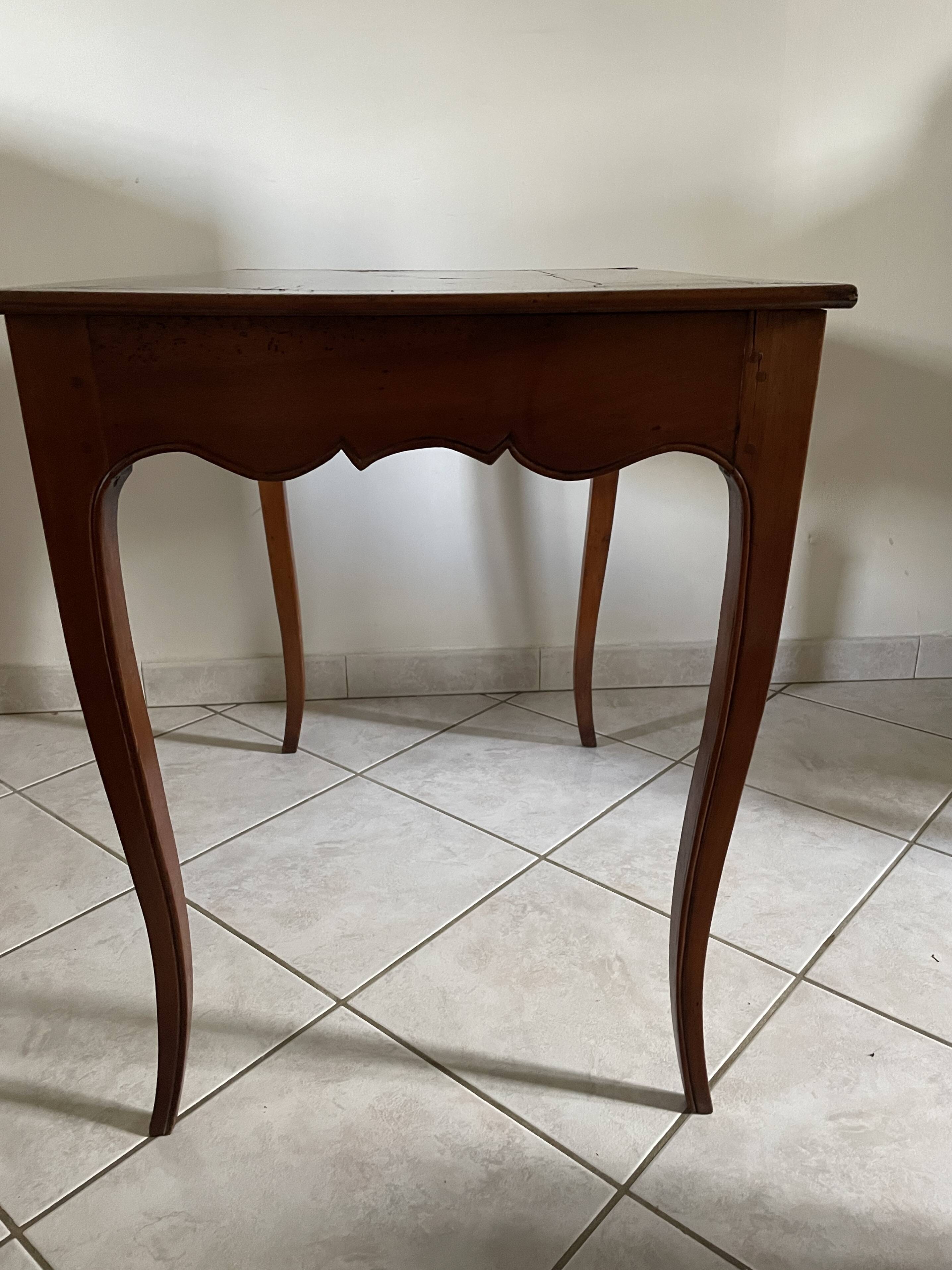 Table, small marquetry, early 20th century
