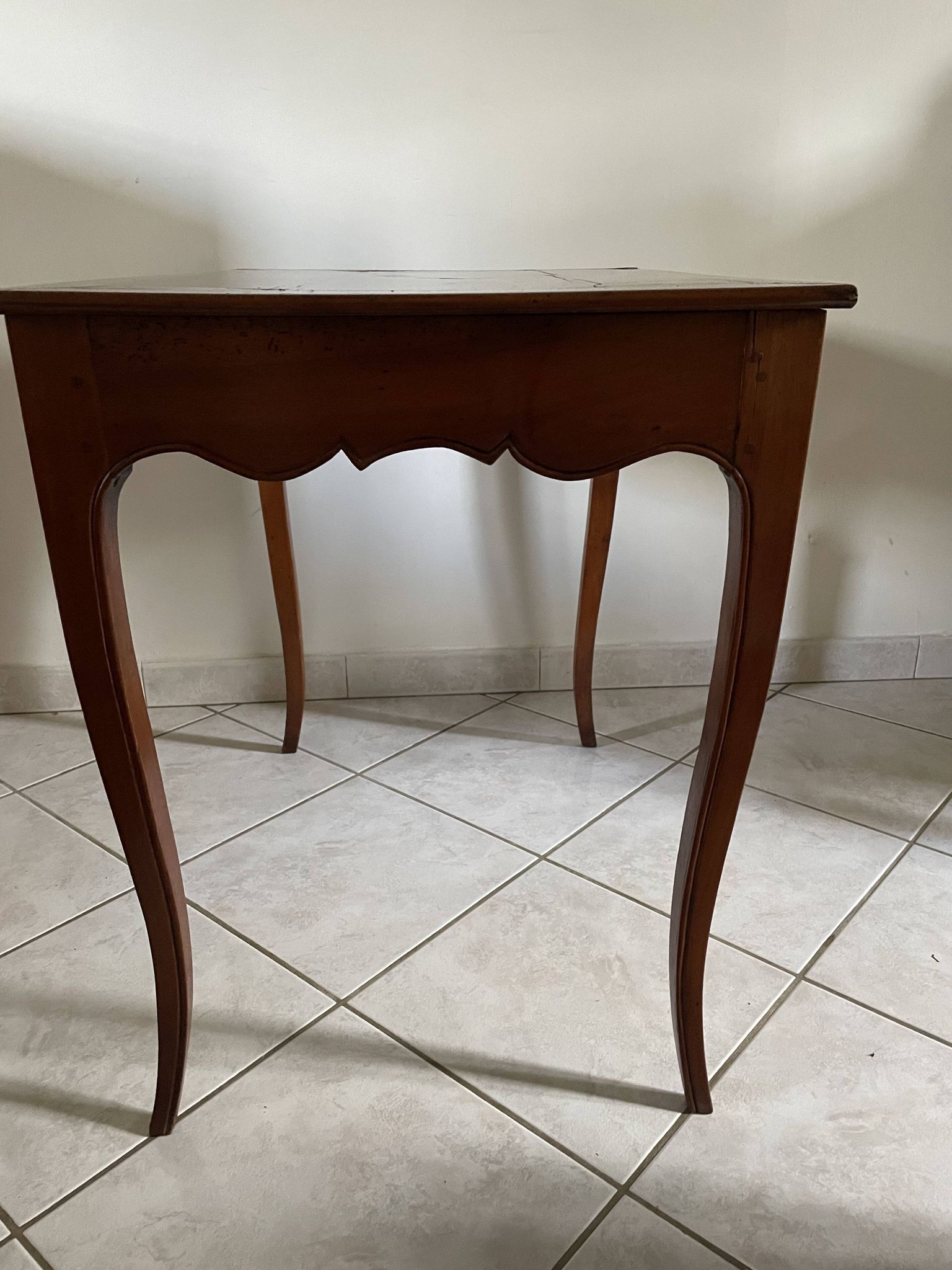 Table, small marquetry, early 20th century