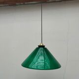 Green opaline Cone suspension