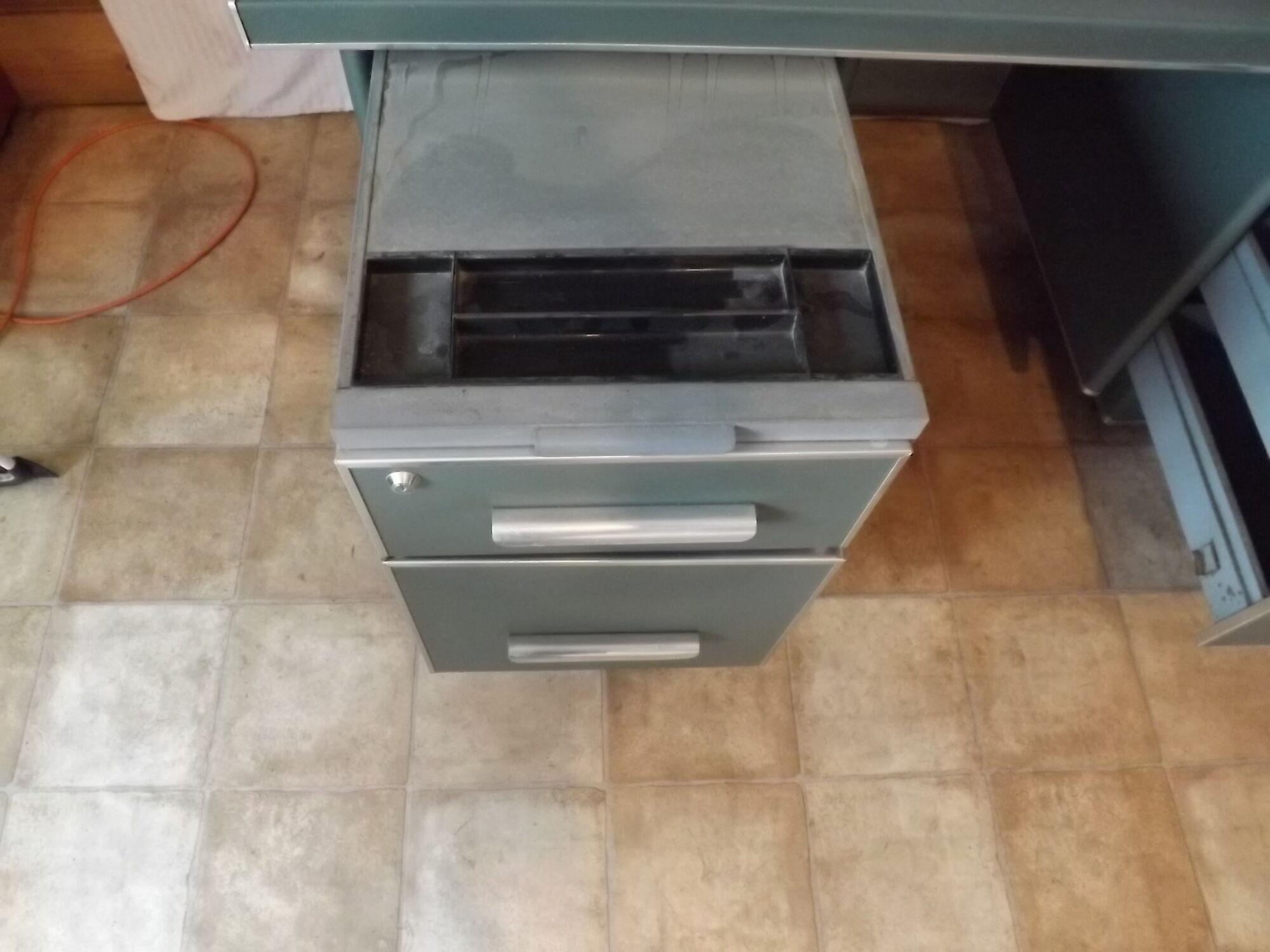 Desk strafor industrial metal covered skai green vintage 1950