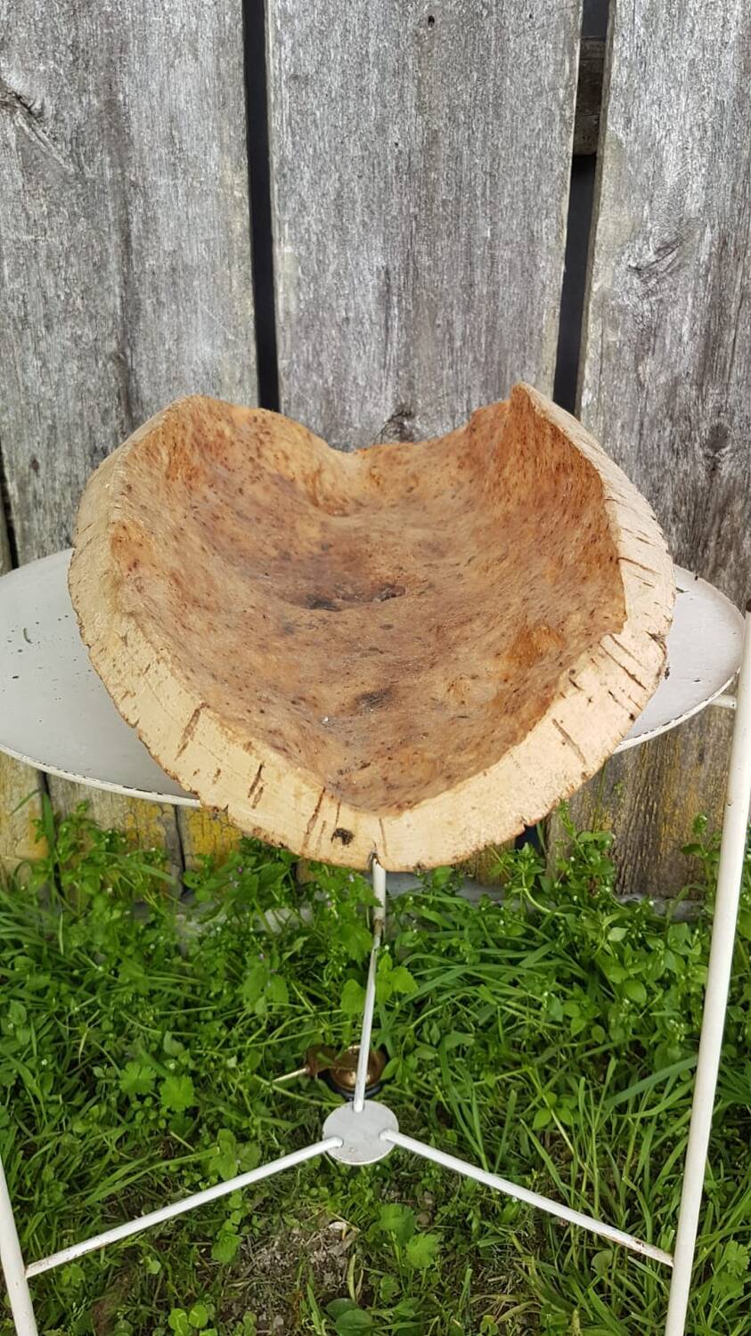 Old centerpiece cup empty pocket in natural cork vintage