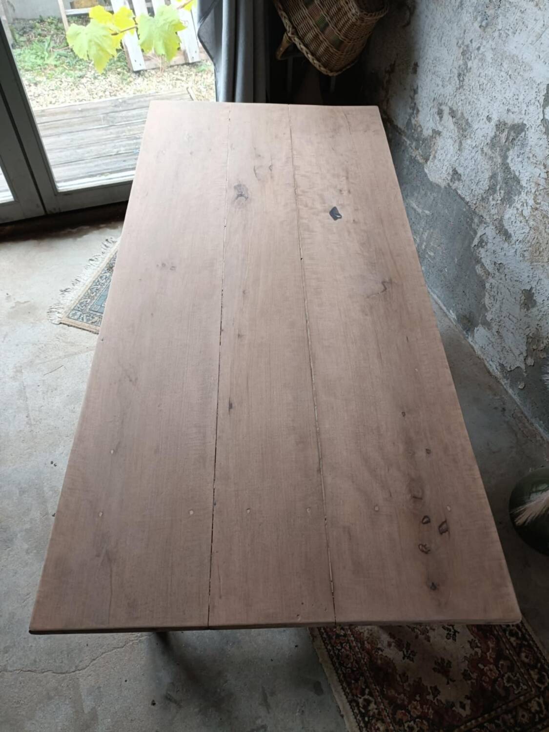 Farmhouse table