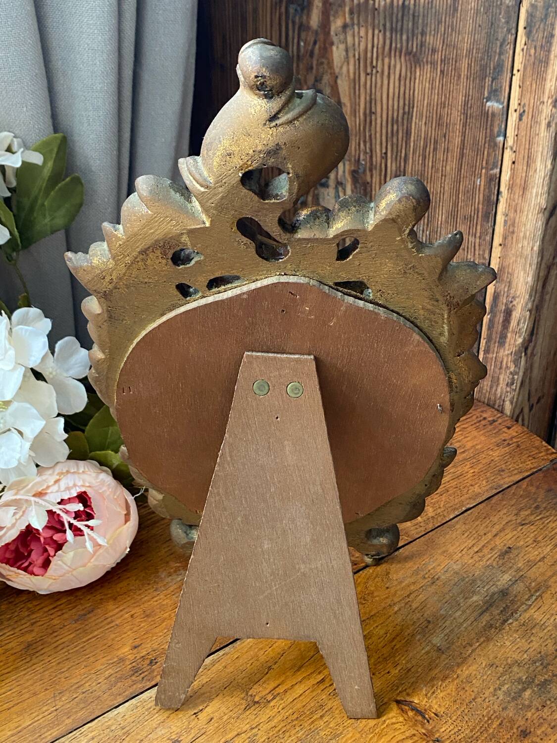 Baroque mirror from the 70s, in gilded wood