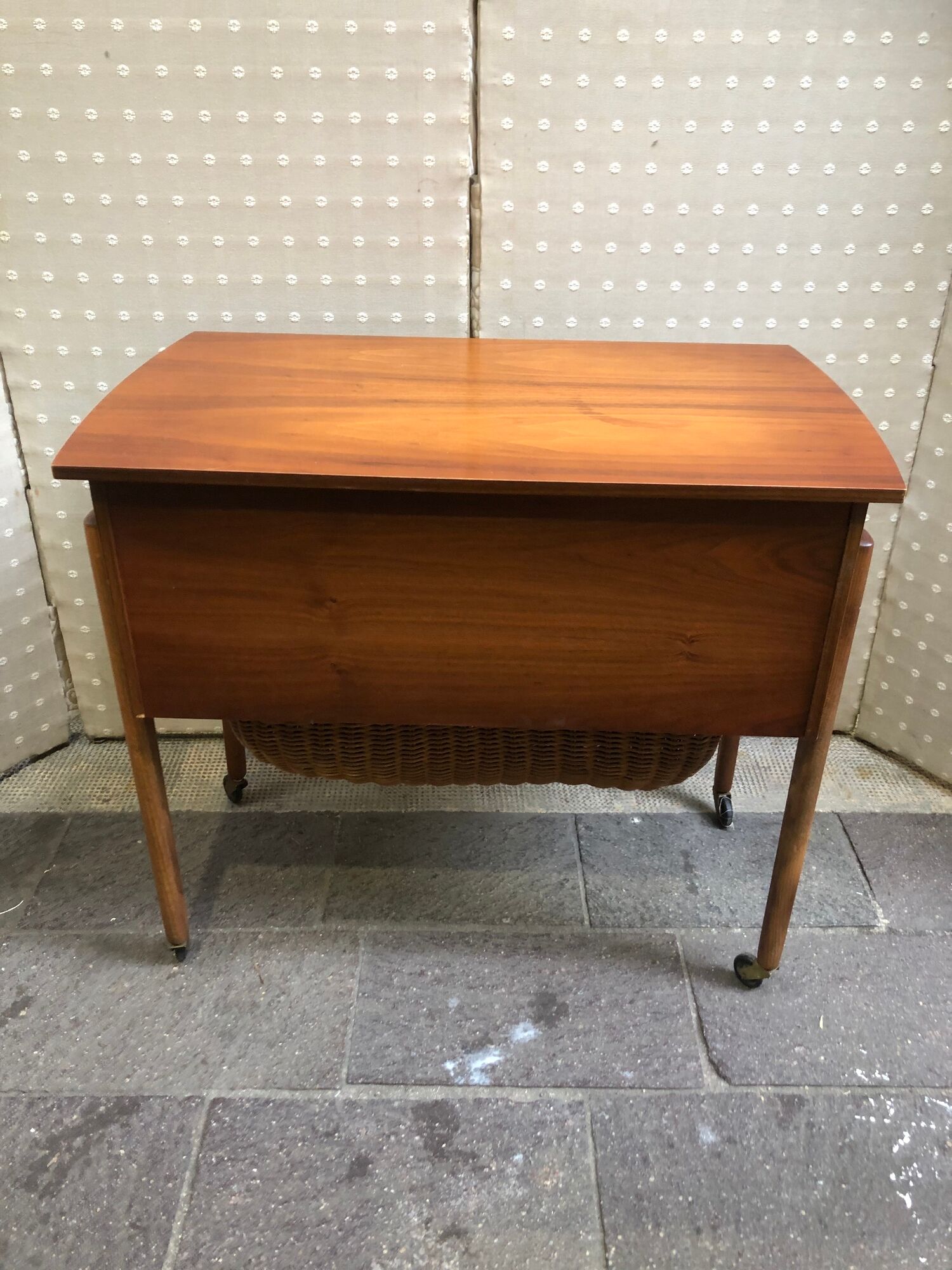 Travailleuse en teck et rotin vintage années 1960