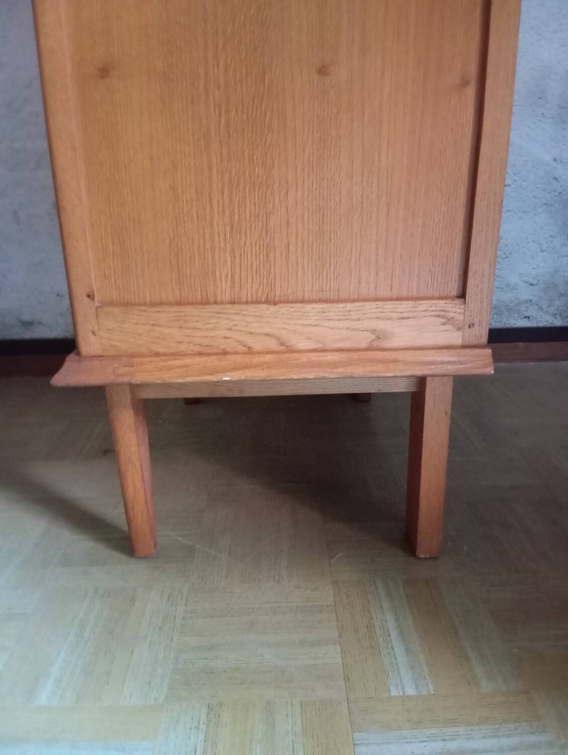 60s single-door bonnet cupboard