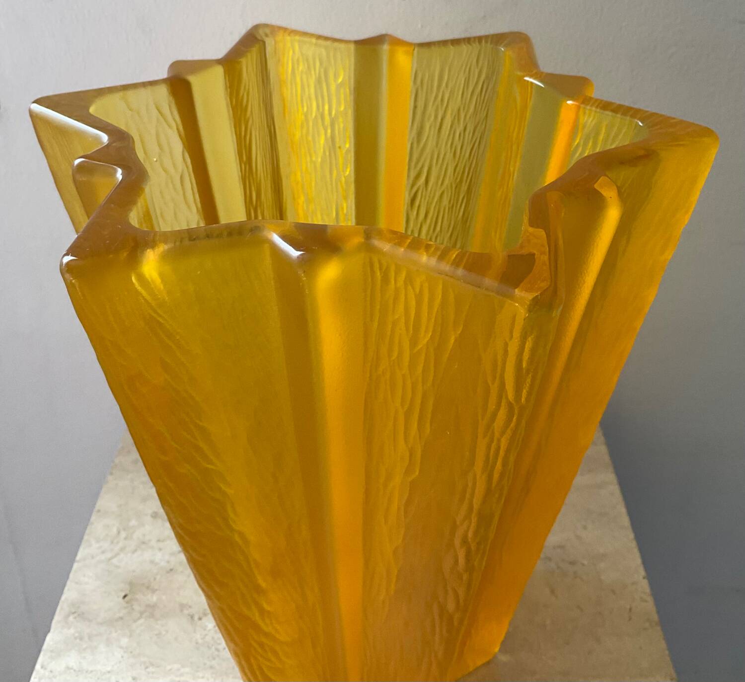 Art Deco star vase in yellow glass from the 1950s