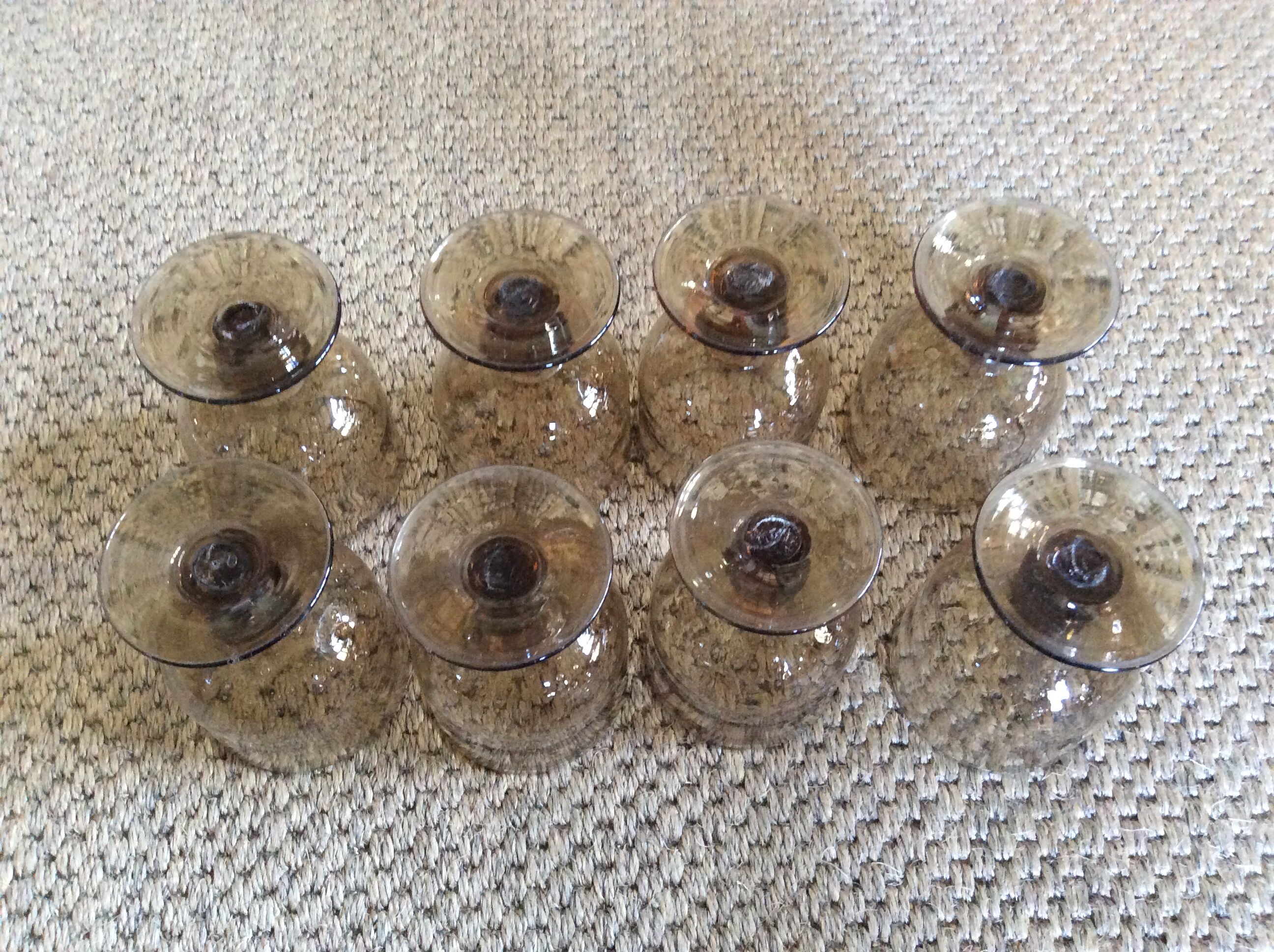 Series of 8 walking glasses
