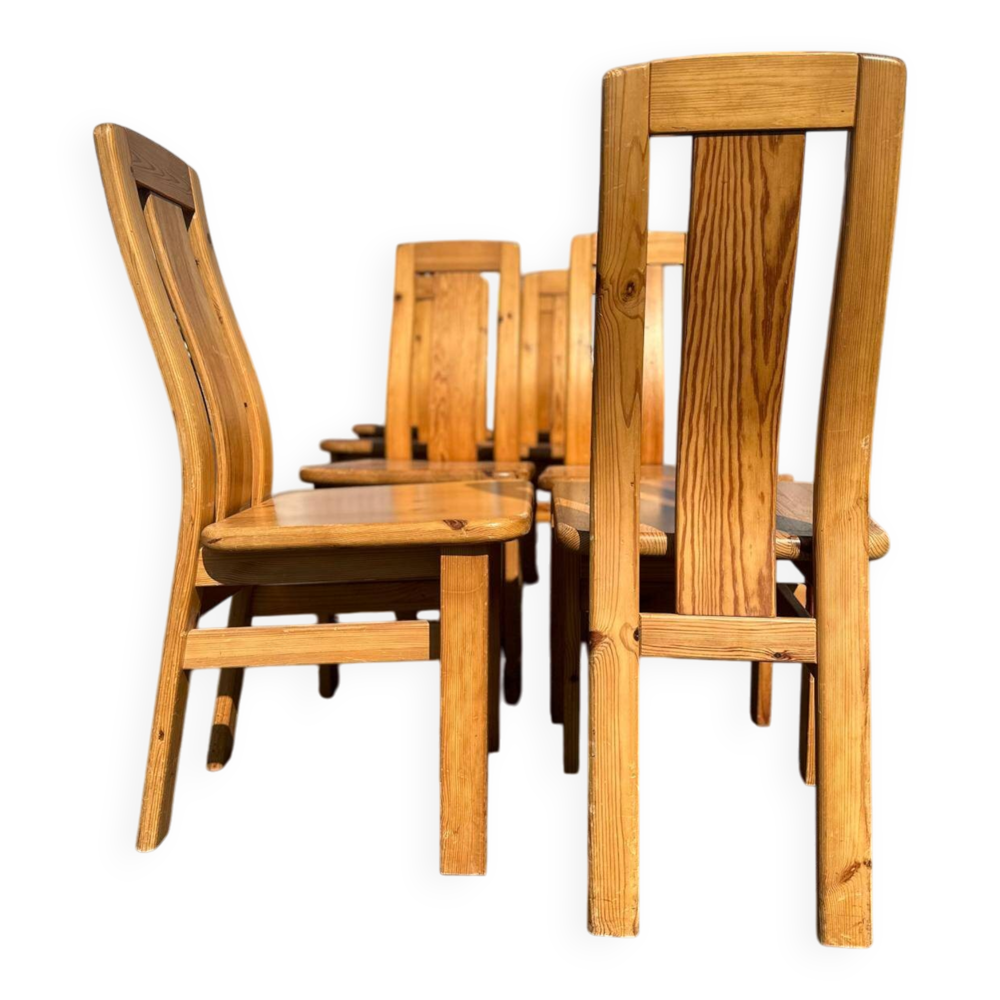 8 brutalist pine chairs, 1970s