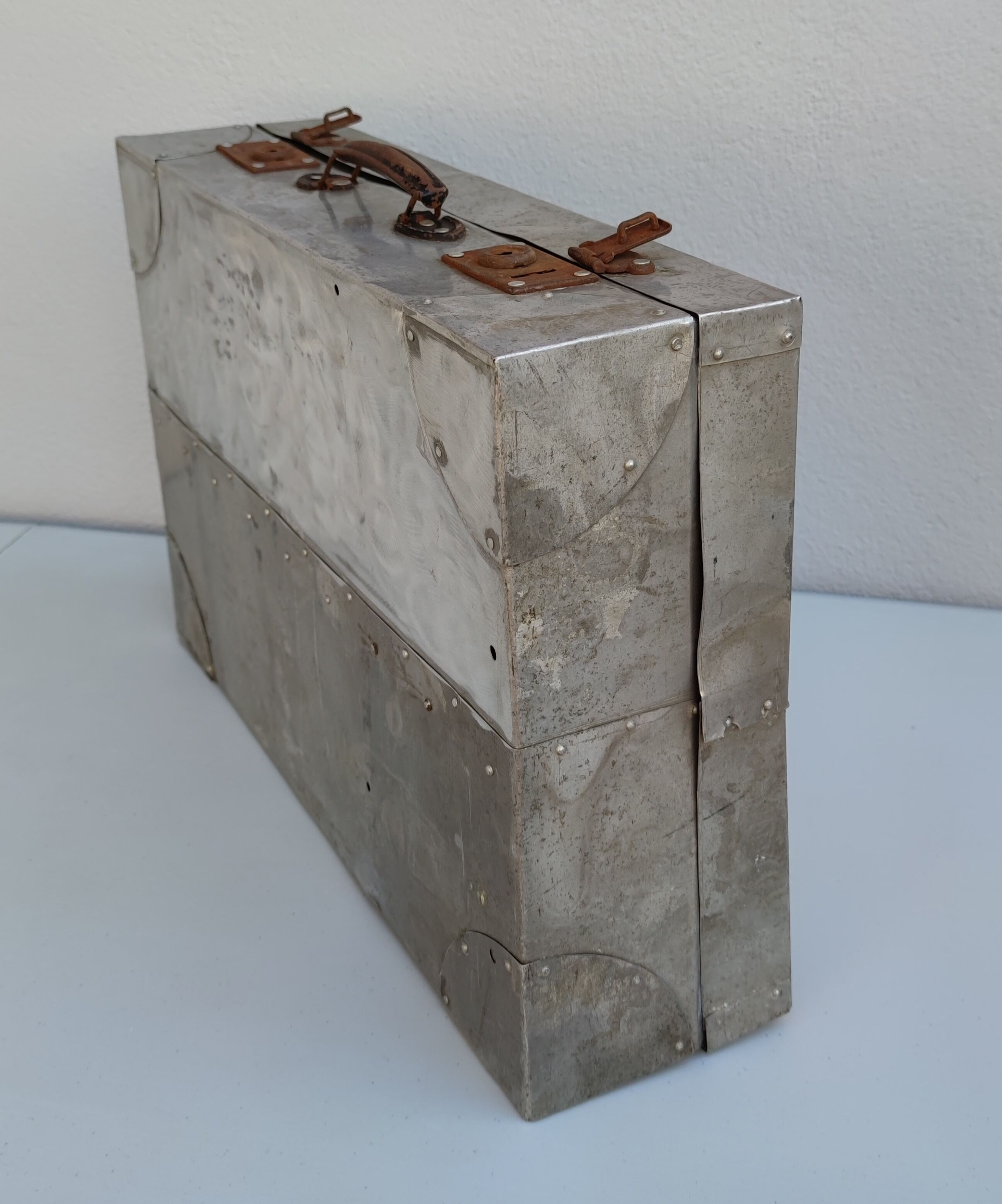 Valise métal