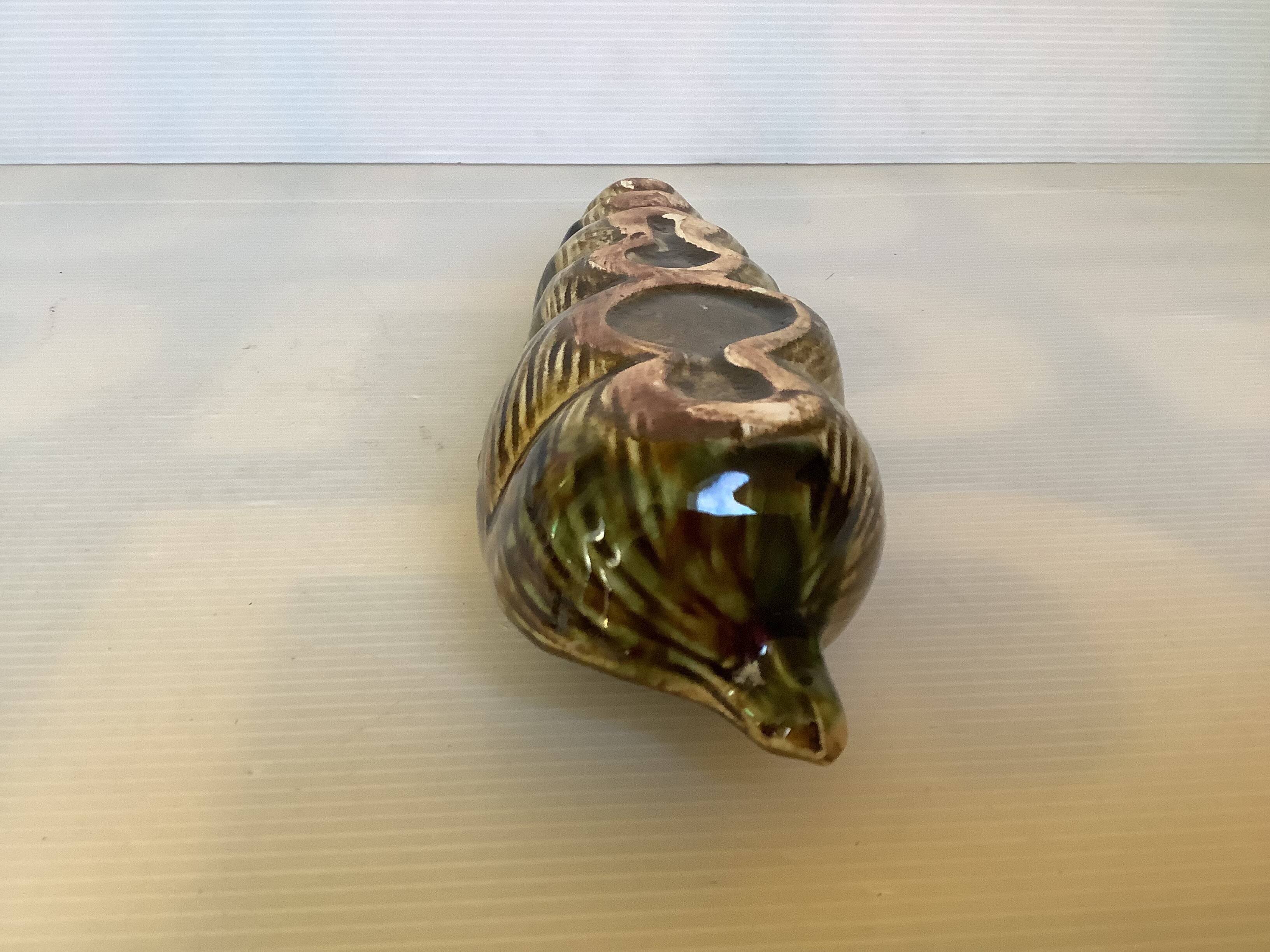 Cendrier long coquillage barbotine