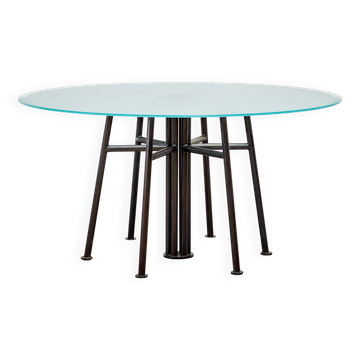 German avant-garde geometric round dining table 1980