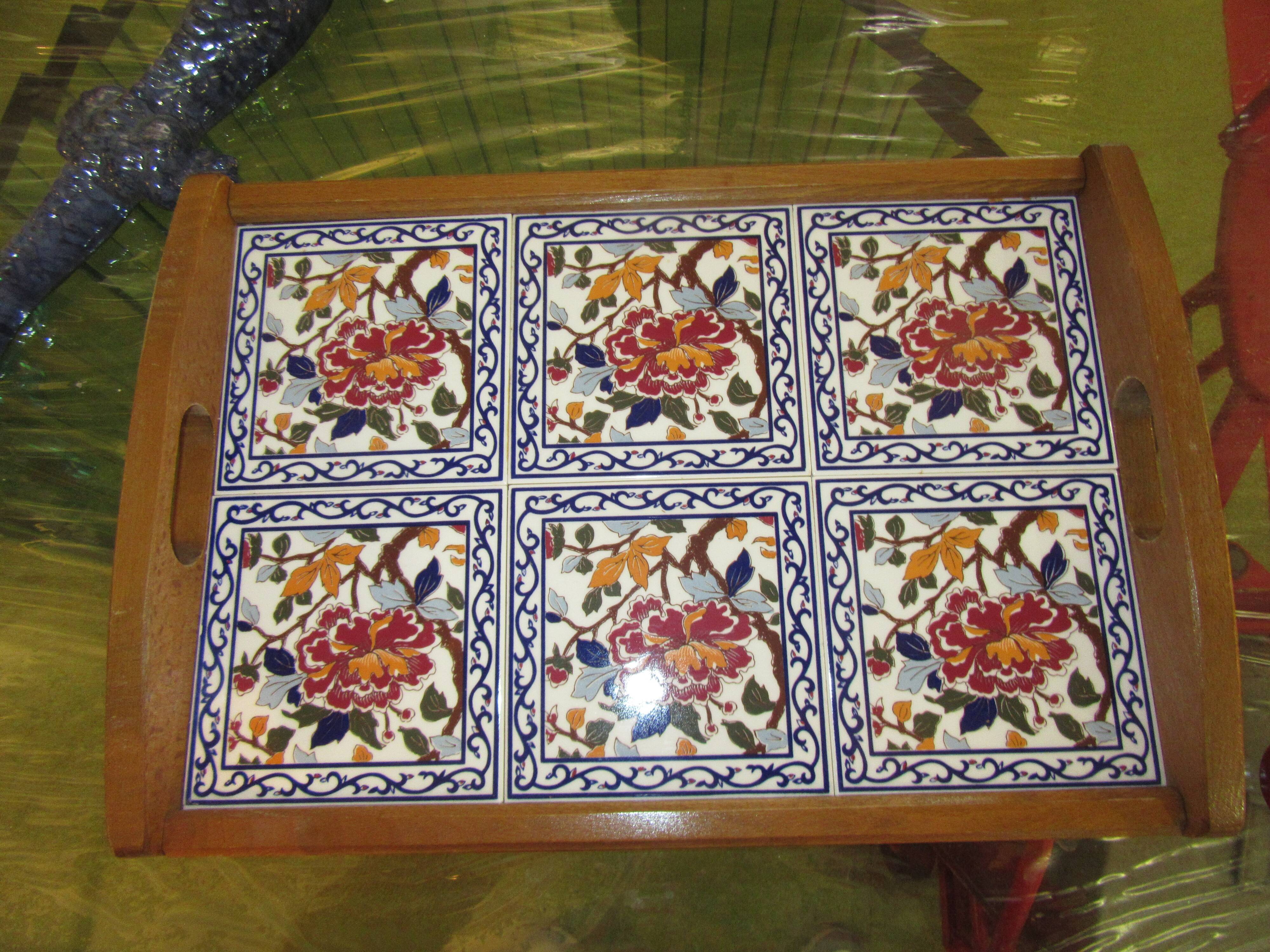 Tile plateau from GIEN and wood
