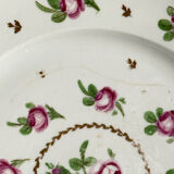 Niderviller porcelain plate | decorated with small roses in the