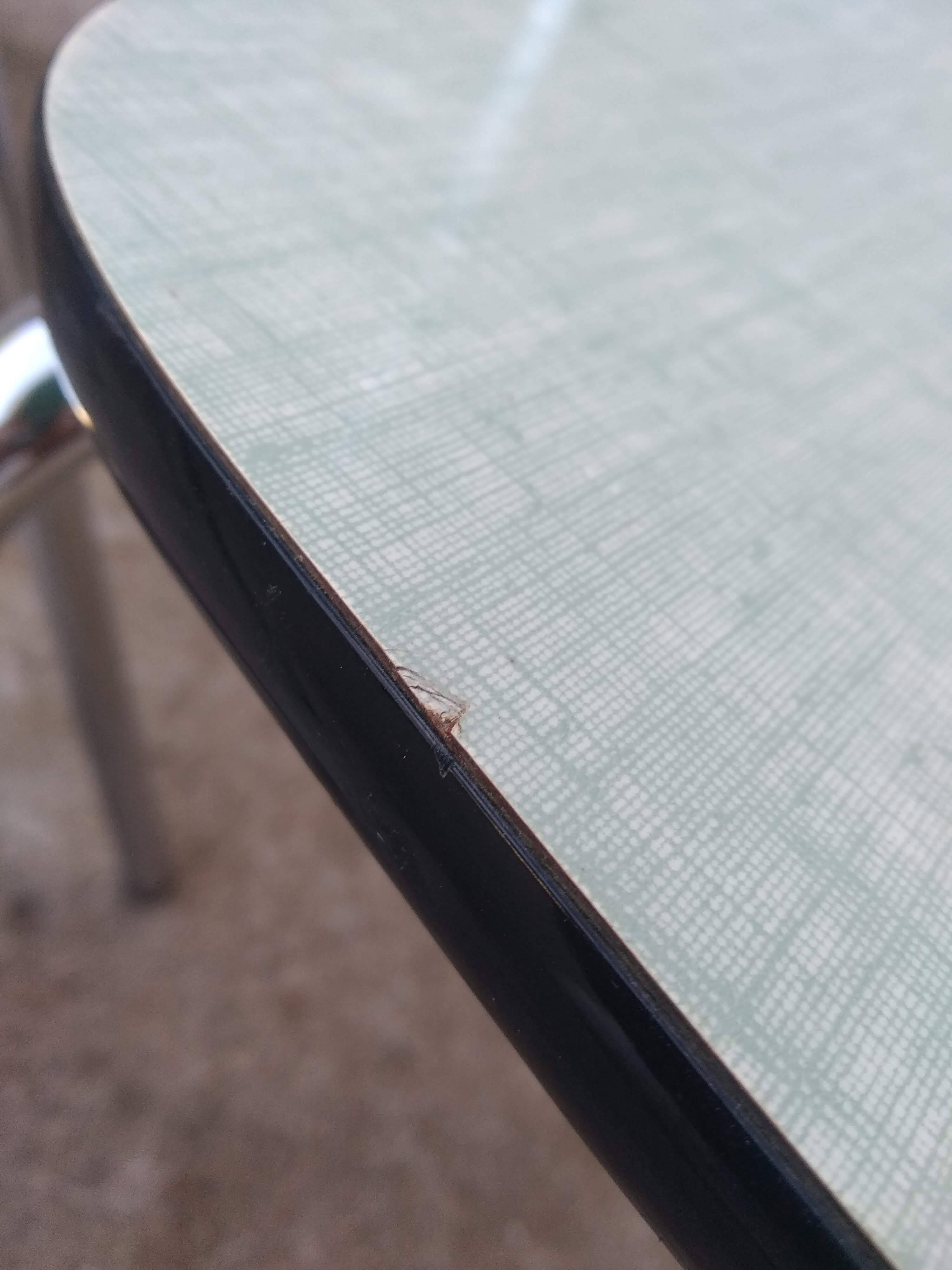 Set of 3 Formica chairs