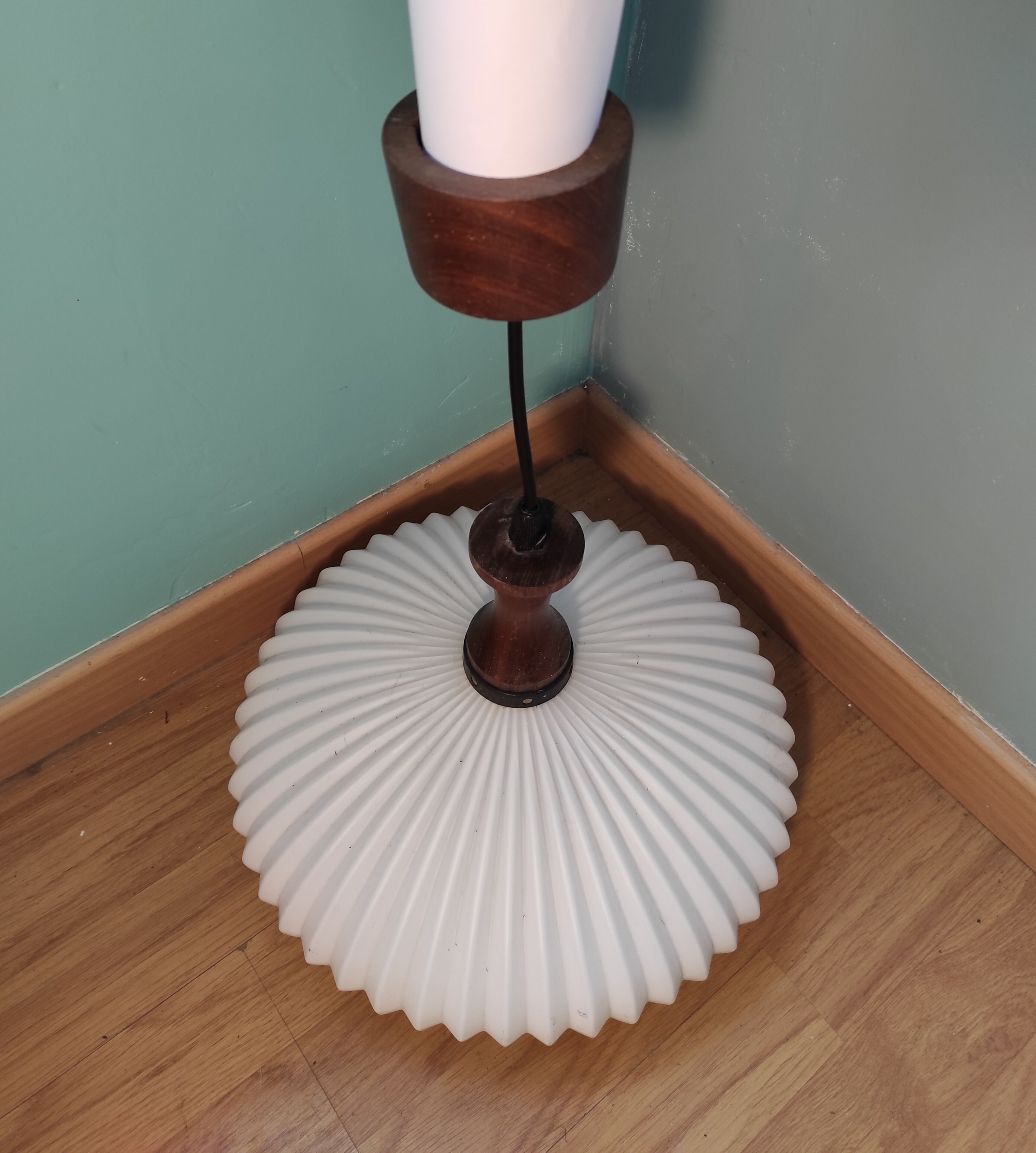 Opaline 50s pendant lamp