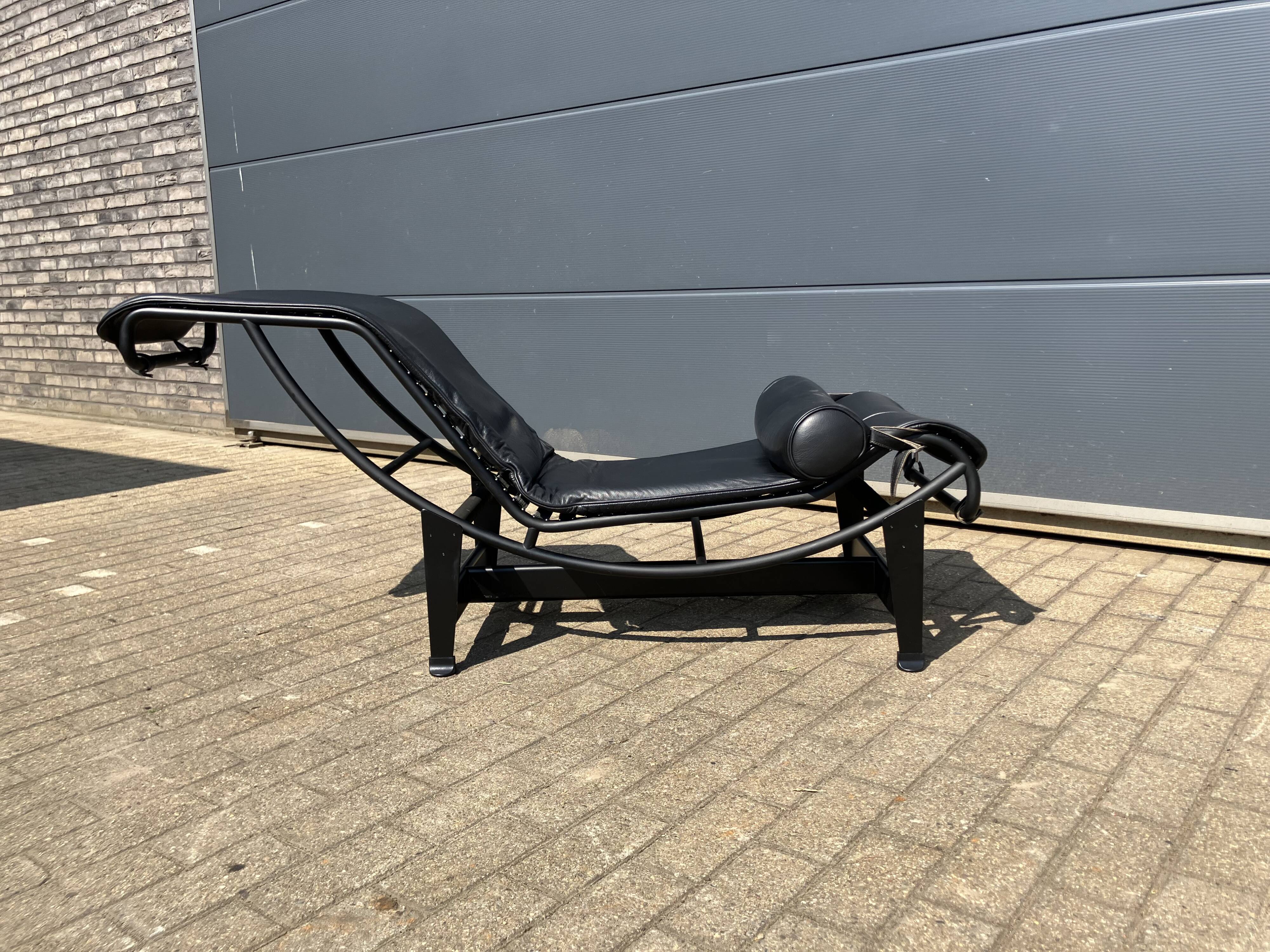 Originele Cassina Le Corbusier Lc4 Black on Black, Bijna als new!
