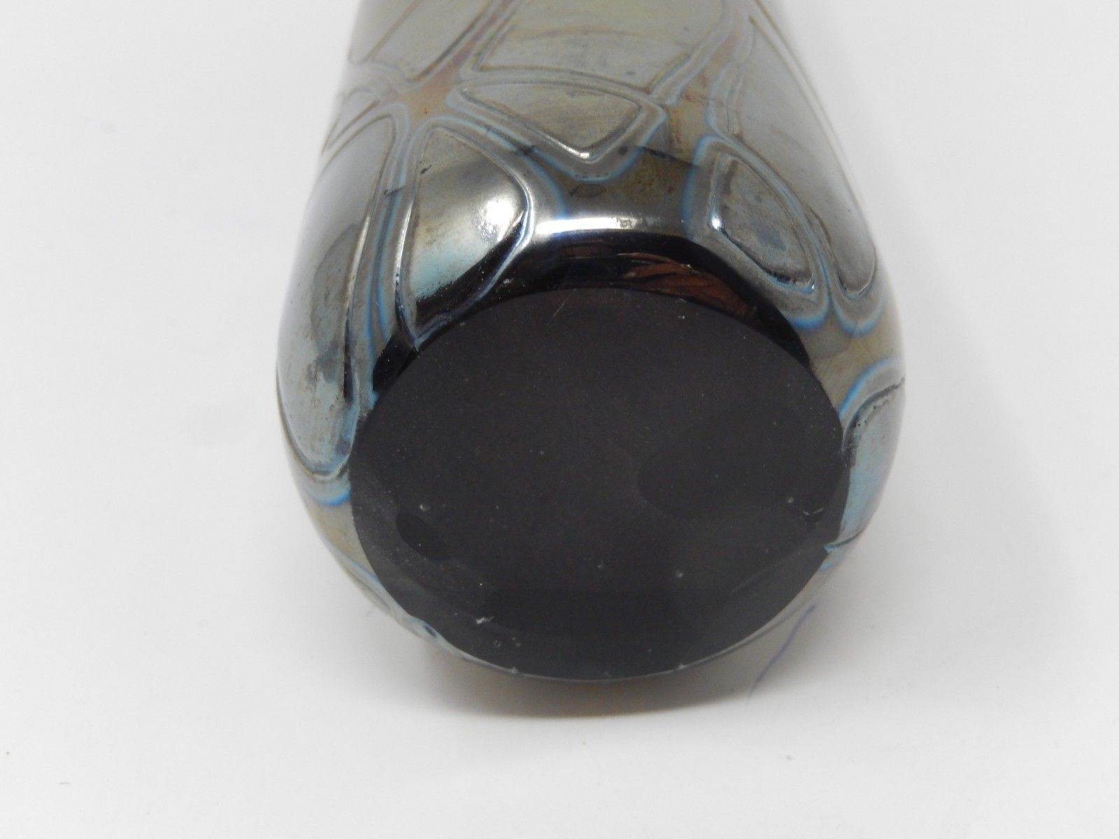Vase en verre irisé