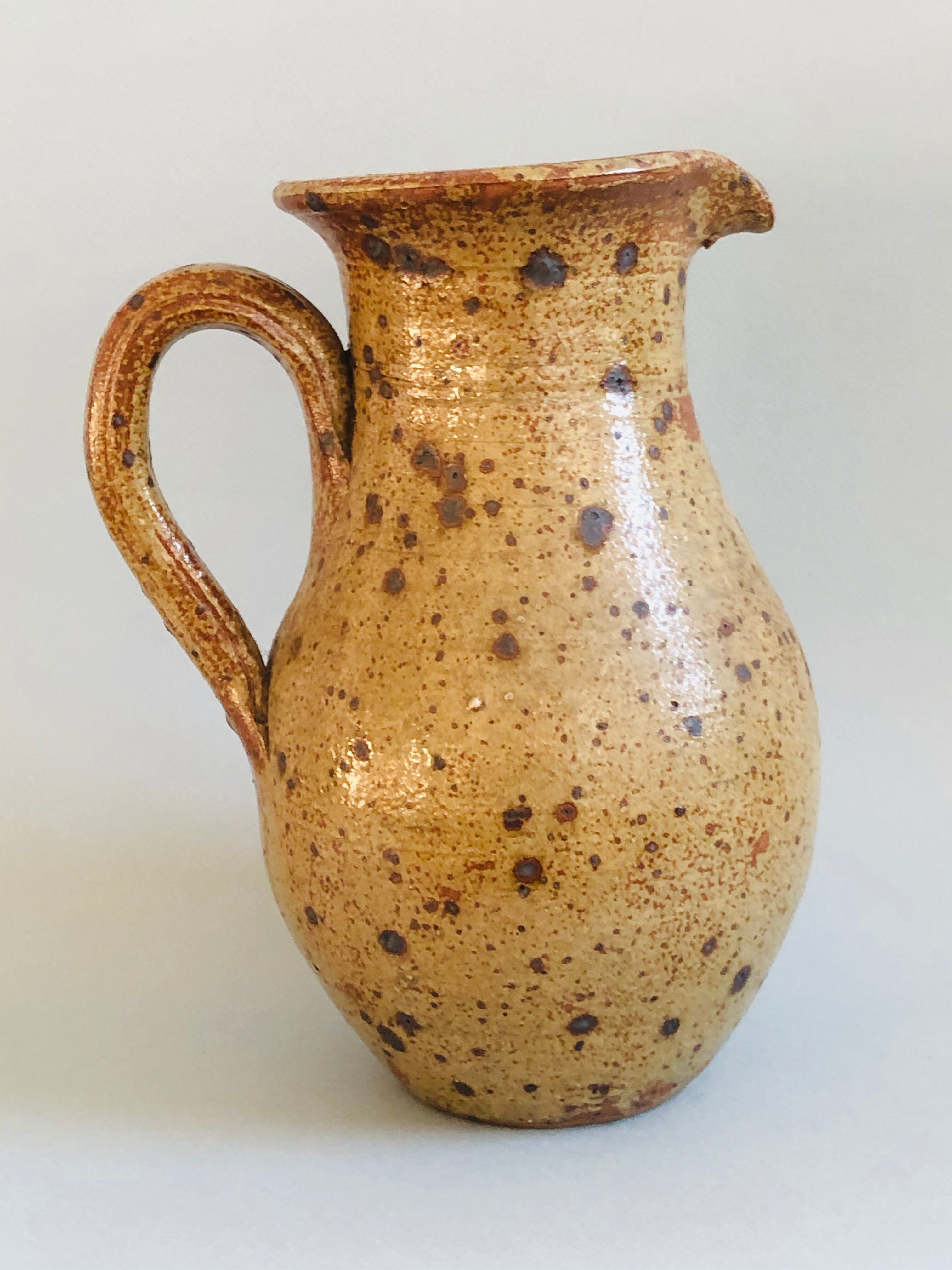 Large pyrity sandstone pitcher vase
