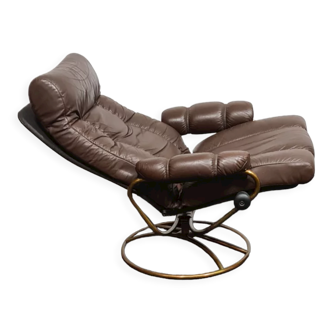 Vintage leather stressless reclining chair