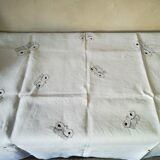 Tablecloth and linen towels has butterfly pattern